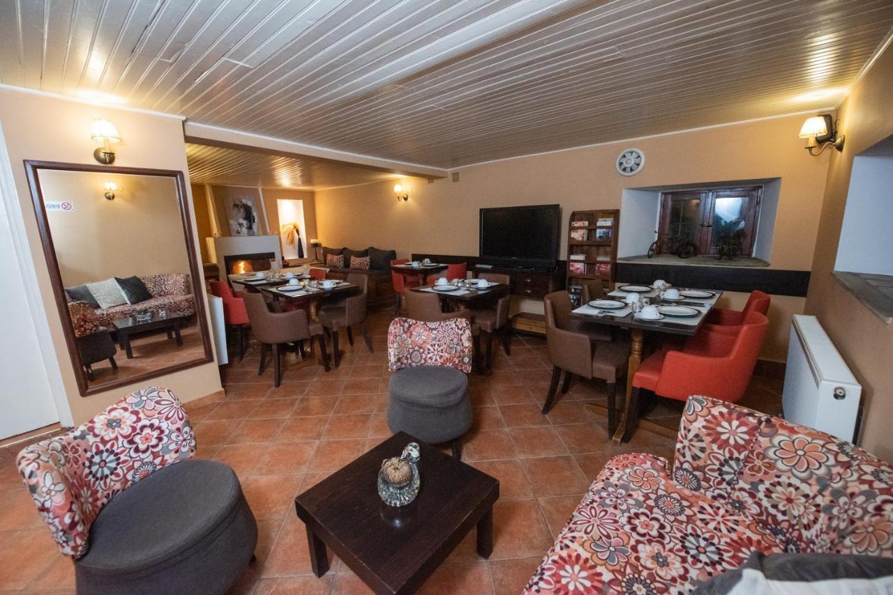 Archontiko Argyro Hotel Makrinitsa Exterior photo